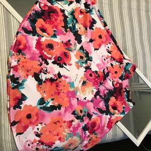 Mid length floral print skirt